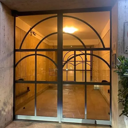 Апартаменты Bocconi Милан